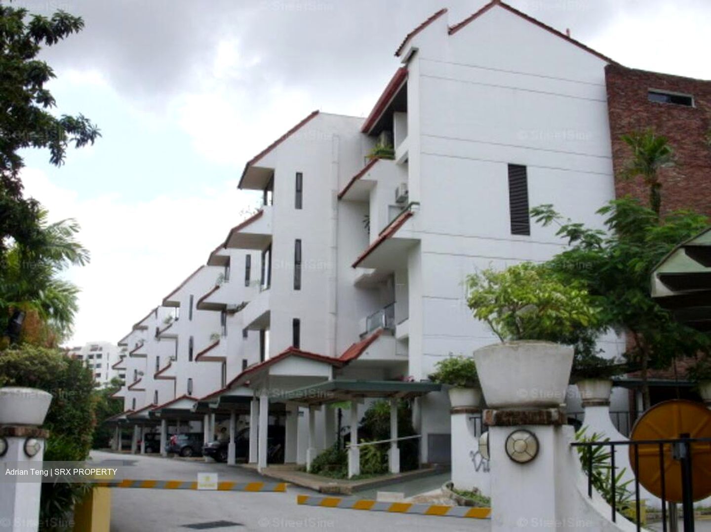 Villa Delle Rose (D10), Condominium #527792841
